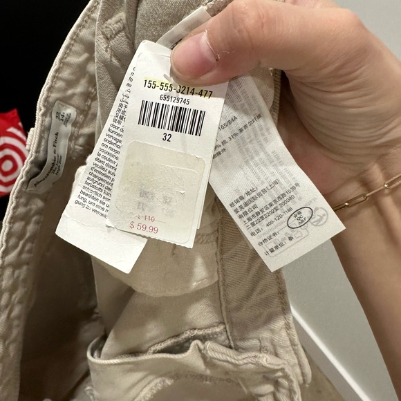 Abercrombie and Fitch Loose High Rise Tan Jeans - Picture 3 of 4